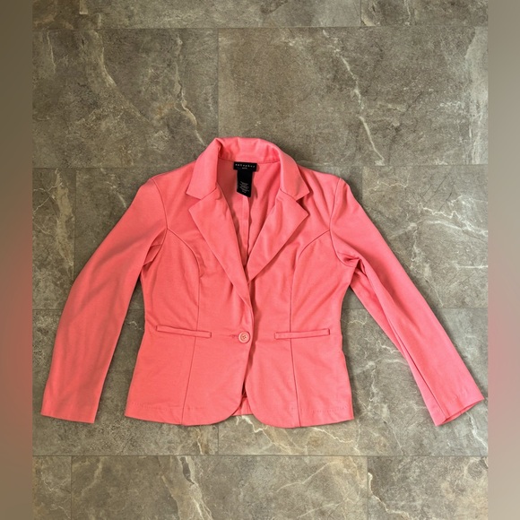 Coral Blazer - Picture 1 of 3